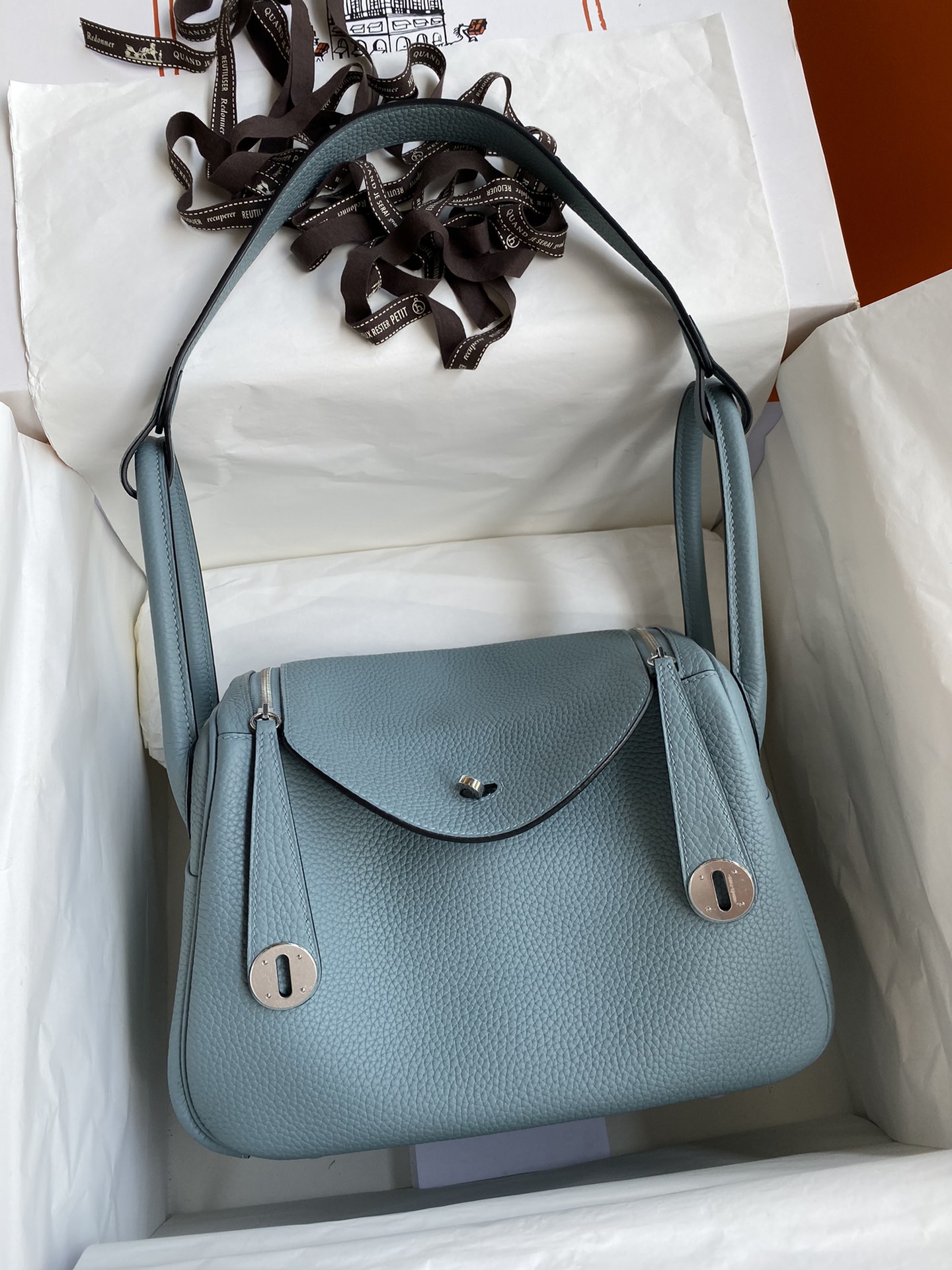 Hermes Lindy 26cm Handbag Shoulder Bag In Grey Blue Clemence Leather